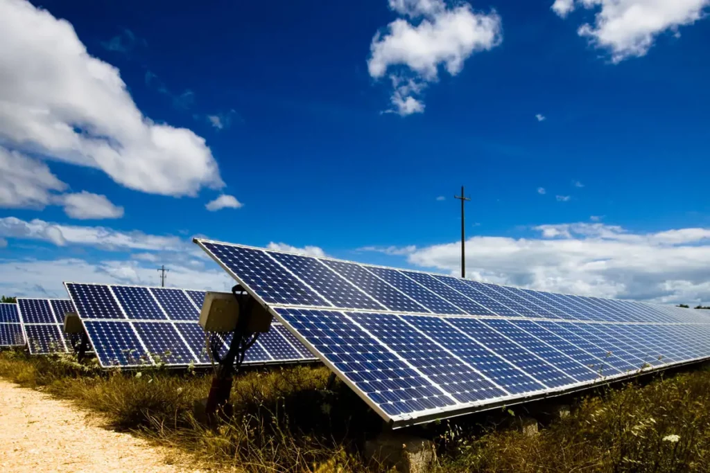 L'expertise ATPE Terrassement pour l'aménagement photovoltaïque à Le Muy dans le Var